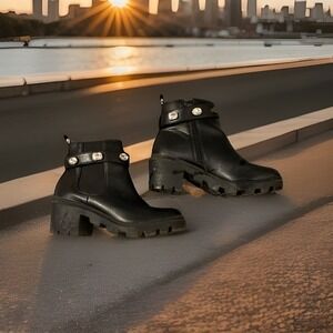 Sophia Taylor Jewel Embellished Black Round Toe Chunky‎ Bootie Size 7